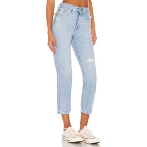 LEVI'S Wedgie High Rise Straight Ankle Jeans |Distressed | Light Wash | Size 26